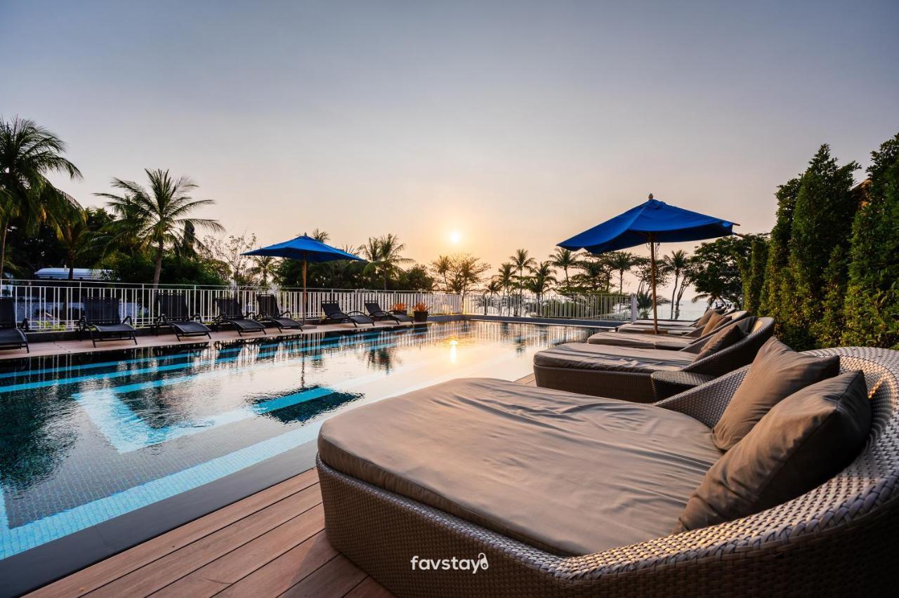 Mera Mare Pattaya Beach And Resort Esterno foto